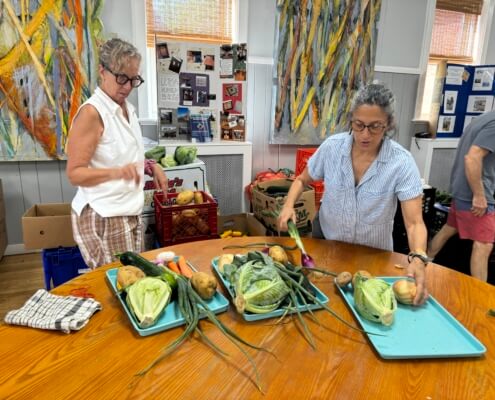 UIDN pantry volunteers.